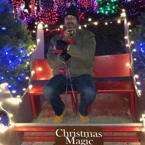 Meet your Posher, Raymond